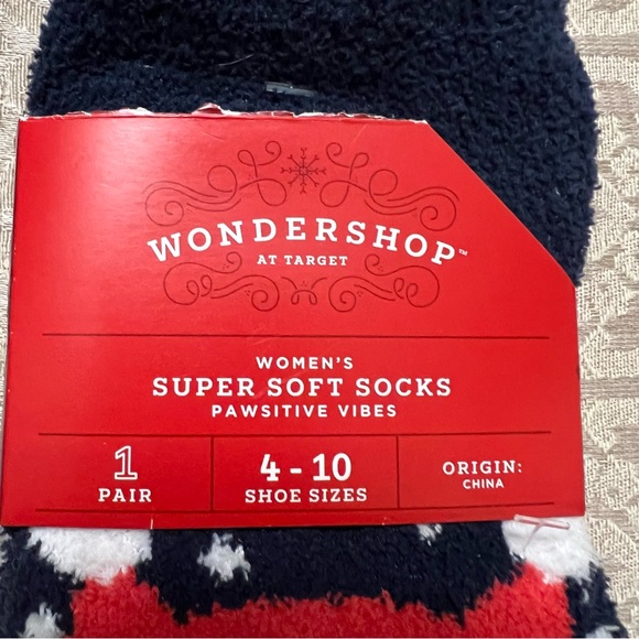 Wondershop Super Soft Fuzzy Pawsitive Vibes cat wearing hat winter women's 4-10 - Picture 3 of 4